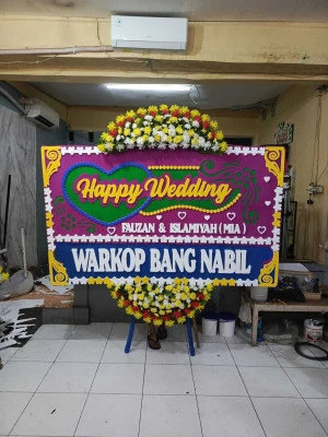Papan Bunga di Pogungkalangan Bayan