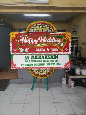 Papan Bunga di Pogungkalangan Bayan